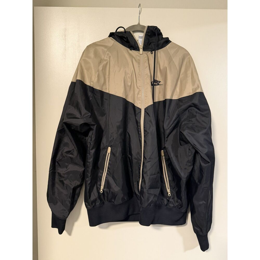 Nike Windbreaker Jacket Black and Tan Medium Men